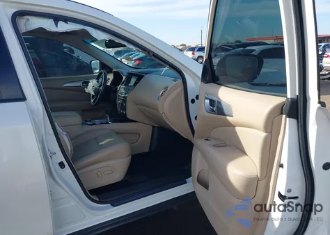 2017 Nissan Pathfinder Sl z USA, uszkodzony, nr VIN 5N1DR2MM3HC617835